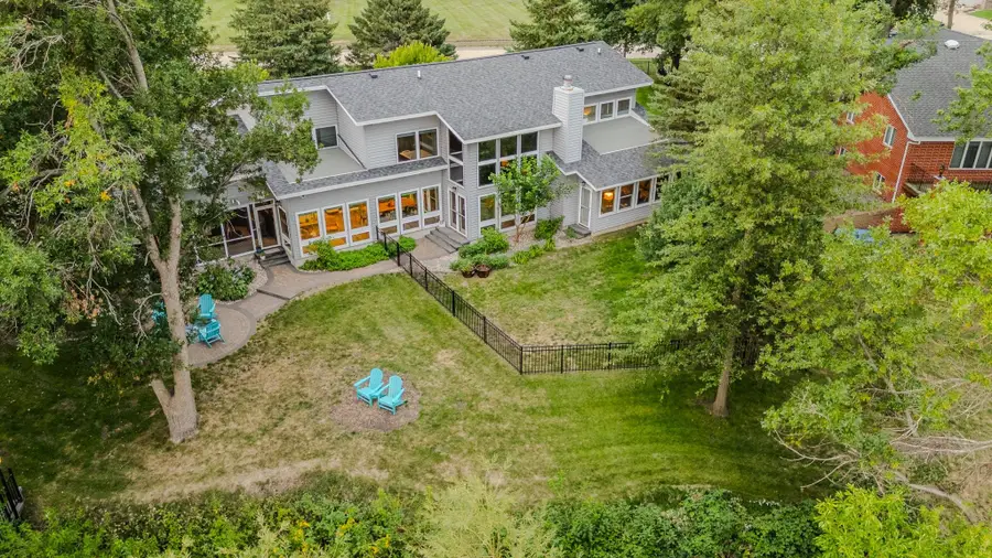 1304 Lakeside Ave, Lake Park, IA 51347 - #2