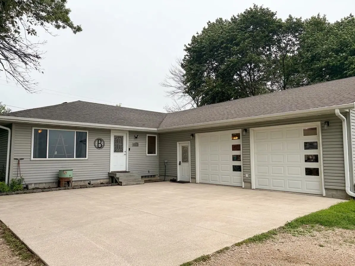 406 Highway Avenue Nw, Fostoria, IA 51340 - #1