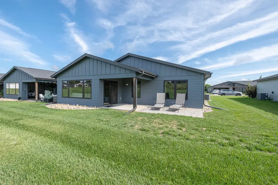 3913 Dorothy's Lane, Spirit Lake, IA 51360 - #2
