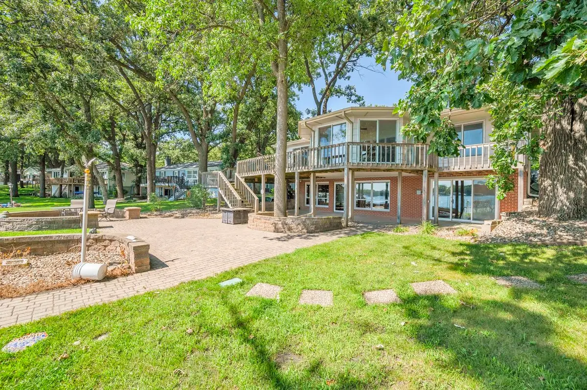 505 Oak Street, Arnolds Park, IA 51331 - #1