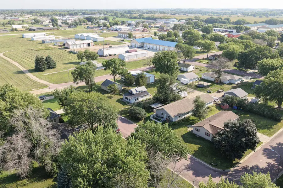 1608 L Avenue, Milford, IA 51351 - #3