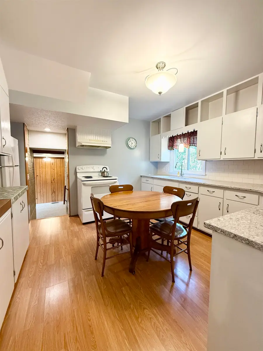 1413 2nd Avenue E, Spencer, IA 51301 - #3
