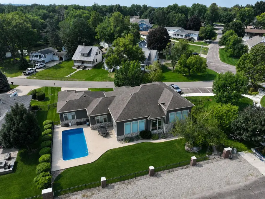1620 Kirkwood Ave, West Okoboji, IA 51351 - #2