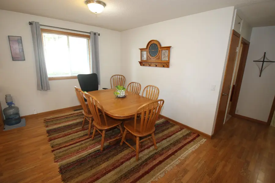 1011 17th St, Milford, IA 51351 - #3
