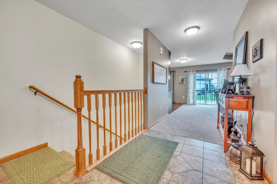 3618 Keokuk Avenue, Spirit Lake, IA 51360 - #2