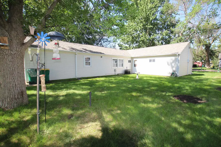 1512 M Ave, Milford, IA 51351 - #3