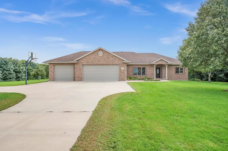 2578 225th Avenue, Milford, IA 51351 - #2