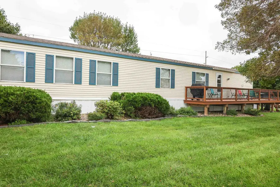 708 Mallard Creek Dr., Arnolds Park, IA 51331 - #3