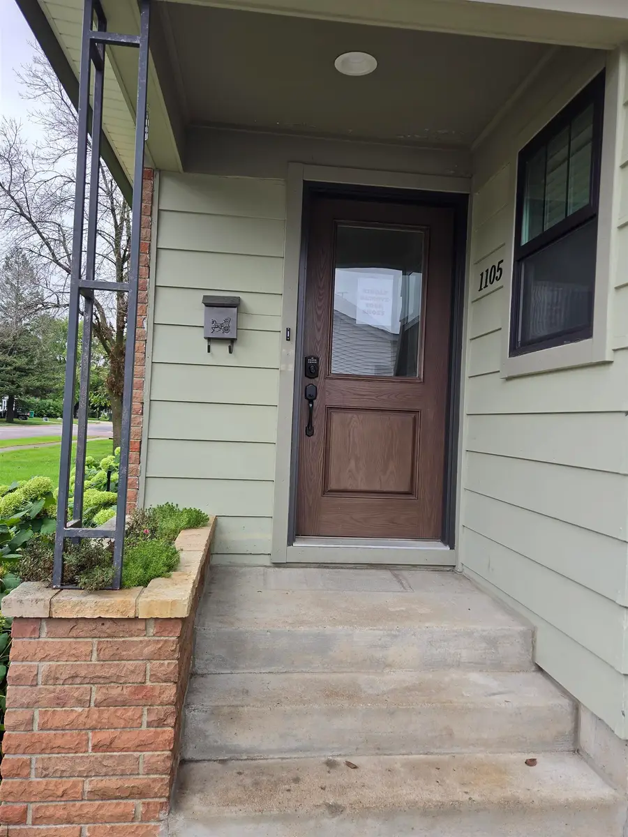 1105 11th St, Milford, IA 51351 - #2