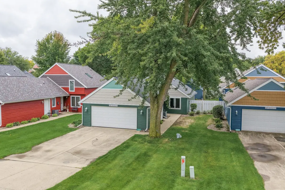 20683 155th. St. #15, Spirit Lake, IA 51360 - #1