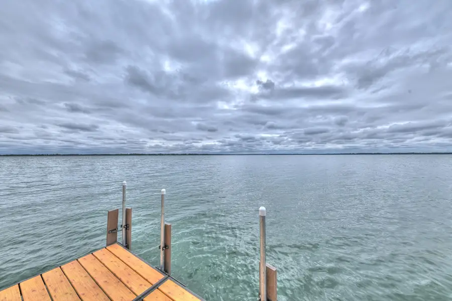 25251 Mcclelland Lane, Spirit Lake, IA 51360 - #2