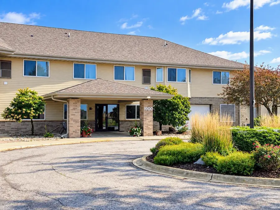 1900 4th Avenue Sw #103, Spencer, IA 51301 - #2