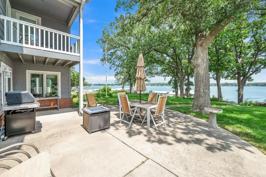 15532 Landings Avenue, Spirit Lake, IA 51360 - #2