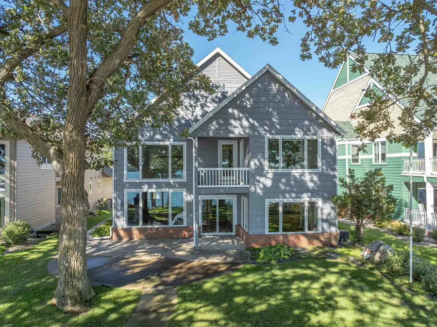 15532 Landings Avenue, Spirit Lake, IA 51360 - #3