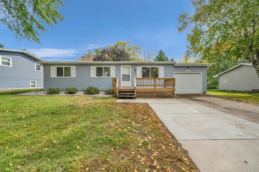 3121 Center Lake Drive, Spirit Lake, IA 51360 - #3