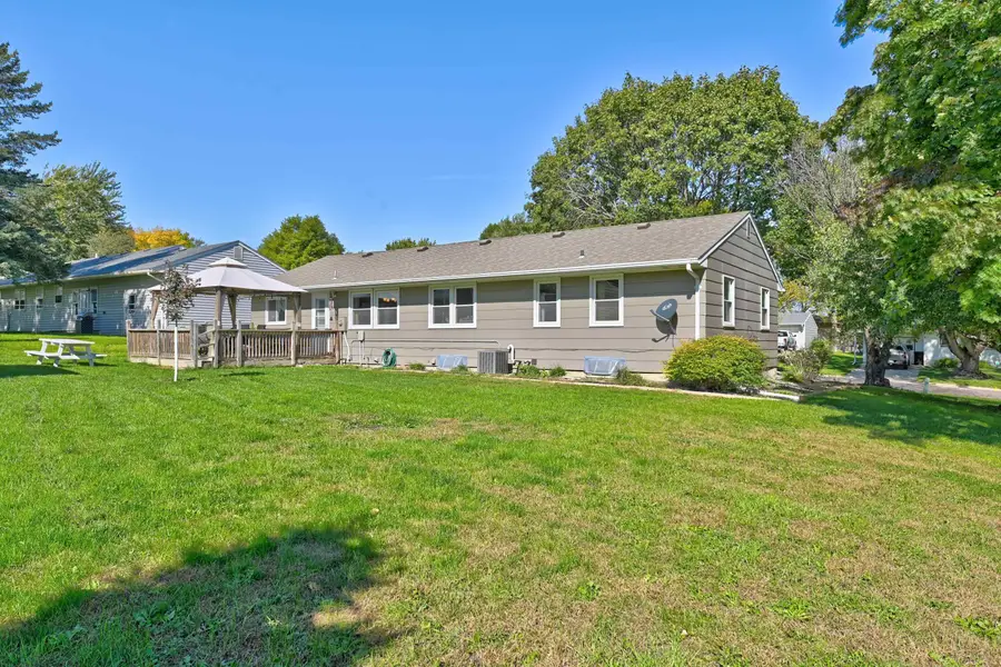 802 W 6th Avenue N, Estherville, IA 51334 - #2