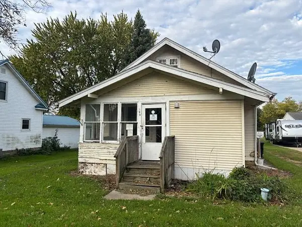 109 N 12th Street, Estherville, IA 51334