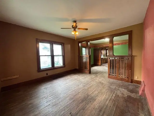 109 N 12th Street, Estherville, IA 51334 - #3