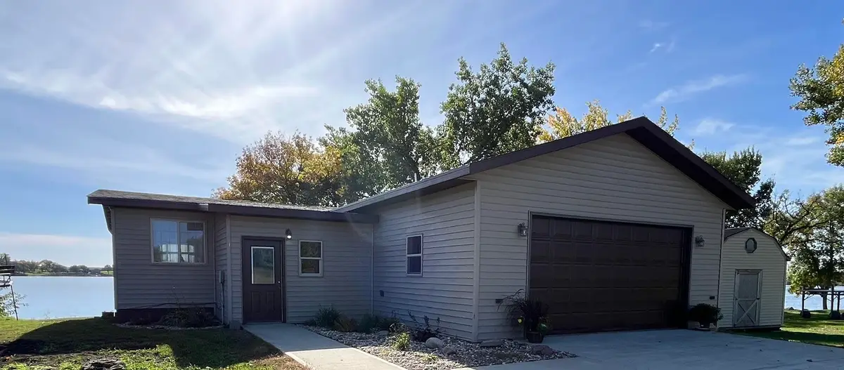 35242 Lovers Lane, Ruthven, IA 51358 - #1
