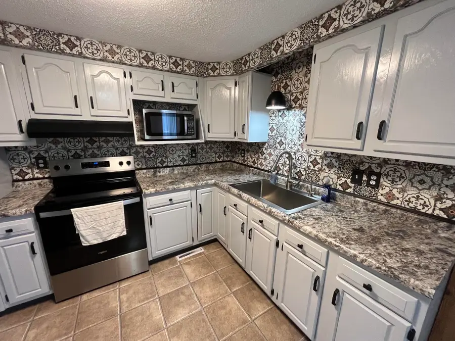 35242 Lovers Lane, Ruthven, IA 51358 - #3