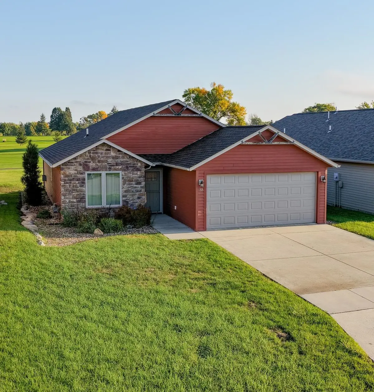 33 Stoneybrook Circle Sw, Spencer, IA 51301 - #1