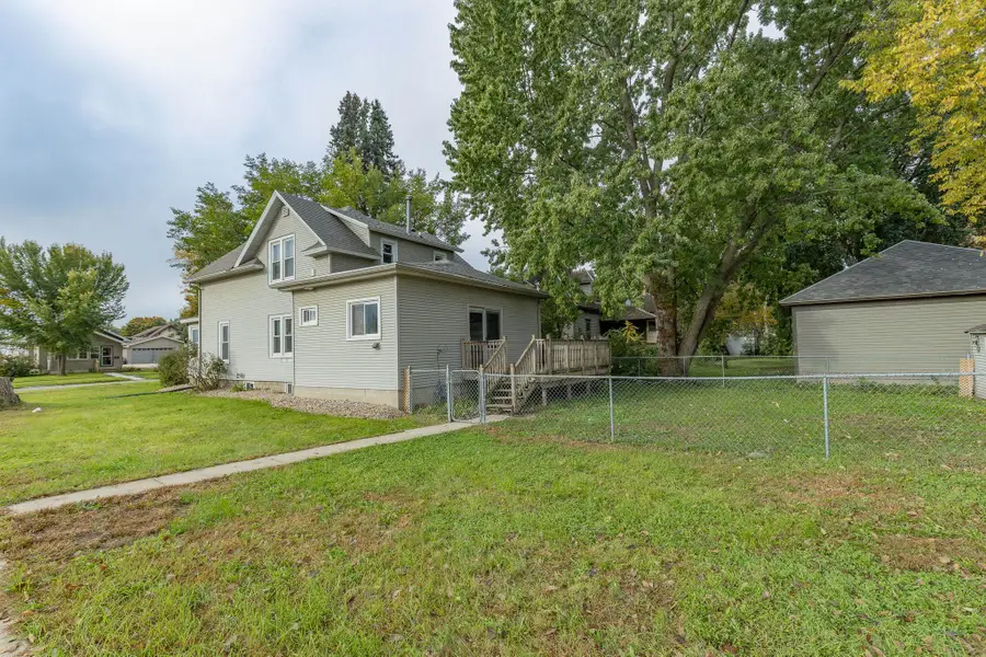 337 E 2nd Street, Spencer, IA 51301 - #3
