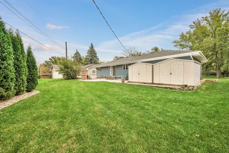 902 8th Street, Spirit Lake, IA 51360 - #3