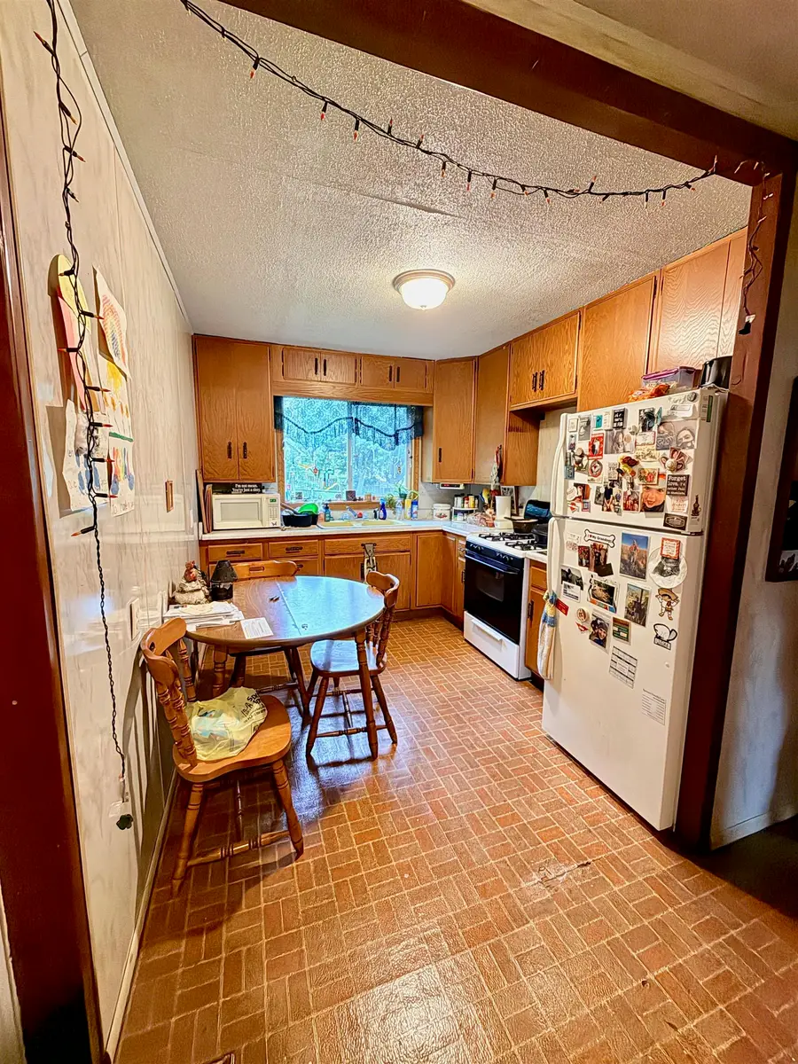 613 4th, Sioux Rapids, IA 50585 - #2