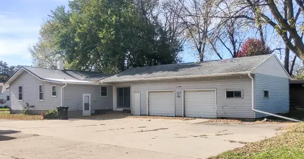 1213 5th Ave N, Estherville, IA 51334