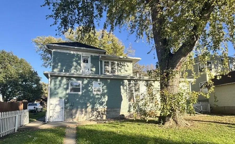 221 2nd Avenue Se, Le Mars, IA 51031 - #2