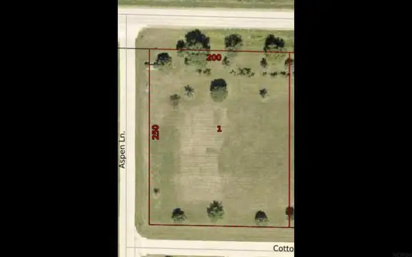 2985 Cottonwood Place #Lot 1, Charles City, IA 50616