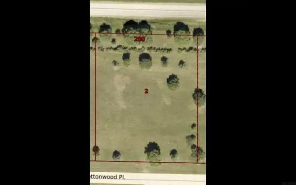 2989 Cottonwood Place #Lot 2, Charles City, IA 50616