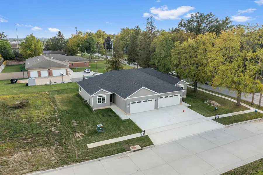 104 Bergen Drive, Waterloo, IA 50701 - Image #3