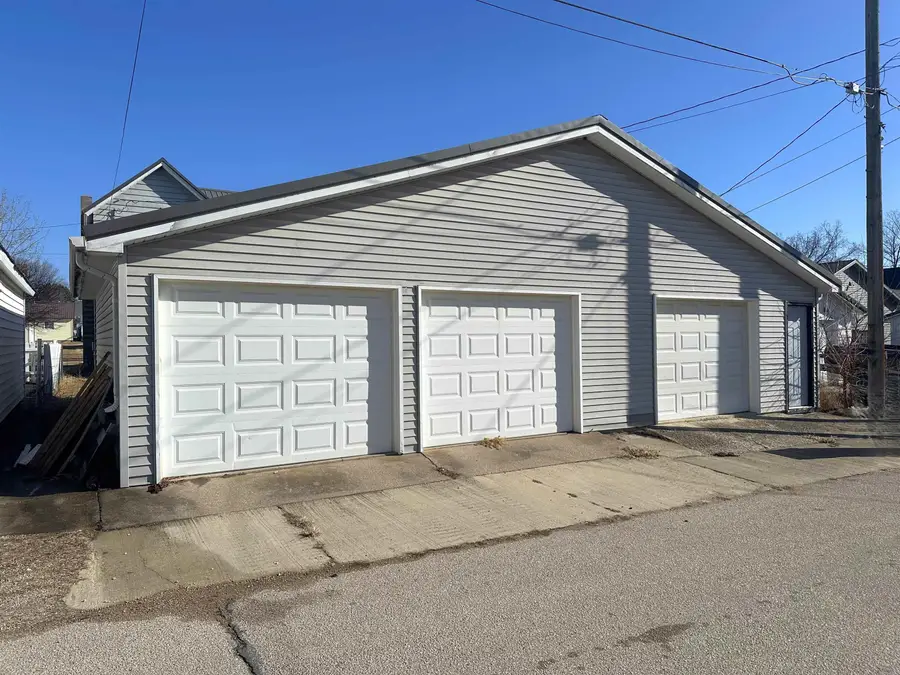 814 S 2nd Street, Guttenberg, IA 52052 - Image #3