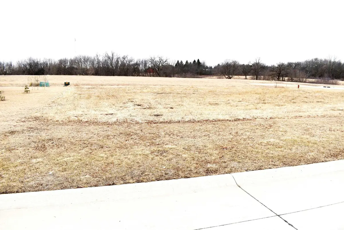 8 Clayton Boulevard, Osage, IA 50461 - Image #1