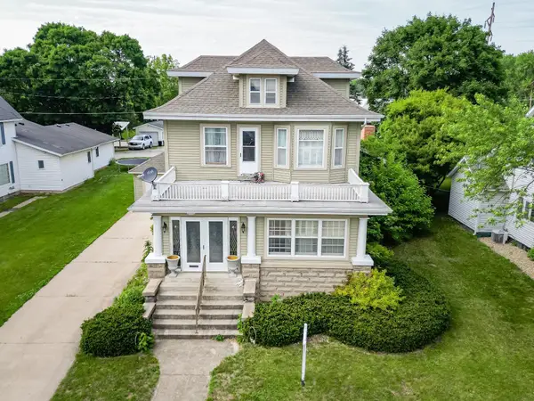 208 W 6th St., Sumner, IA 50674