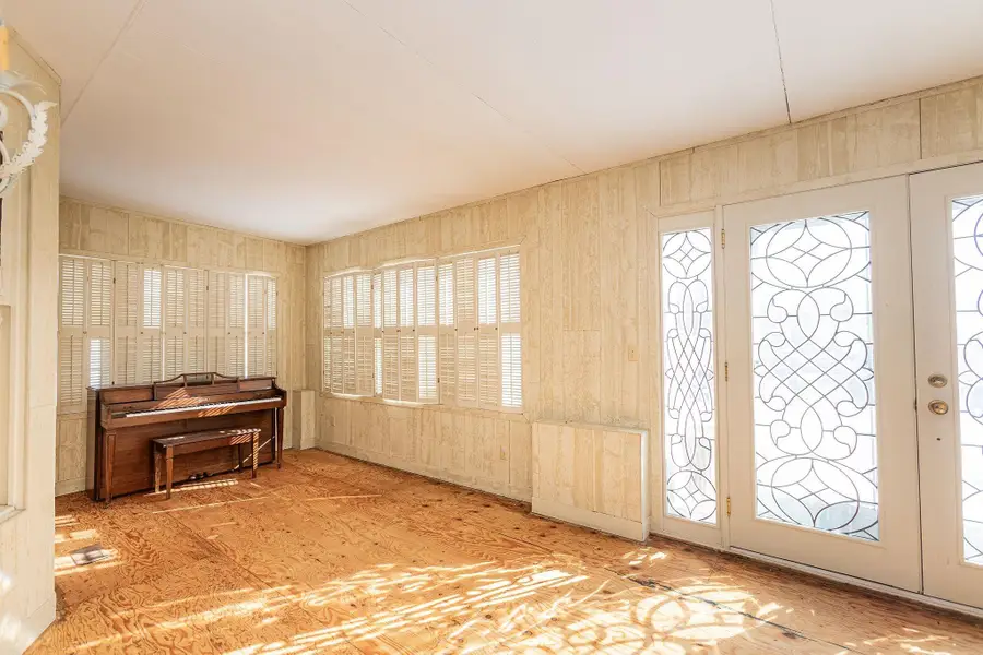 208 W 6th St., Sumner, IA 50674 - Image #3