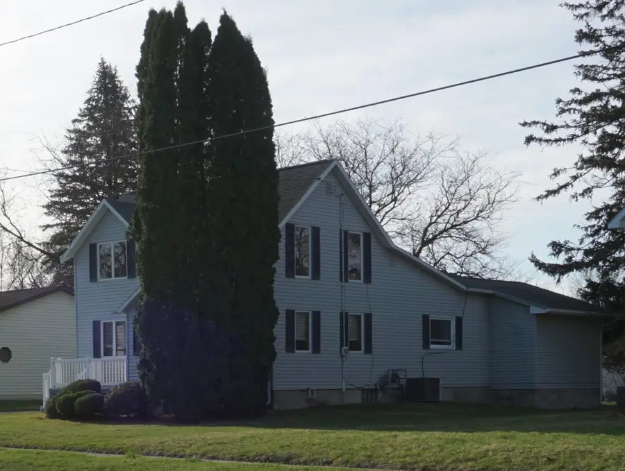 128 W 4th Street, Wellsburg, IA 50680 - Image #3