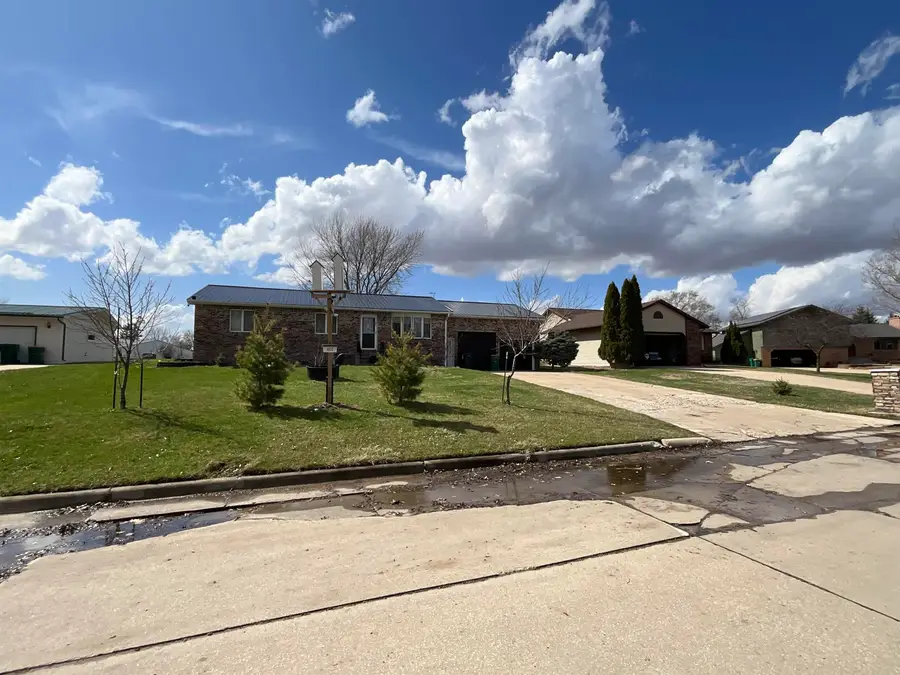 401 O'brien Court, Independence, IA 50644 - Image #3