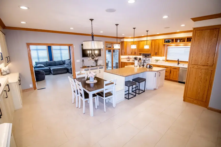 1944 Kitty Hawk Drive, Waterloo, IA 50701 - Image #2