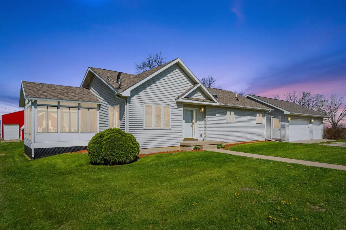 5141 25th Ave, Brandon, IA 52210 - Image #1