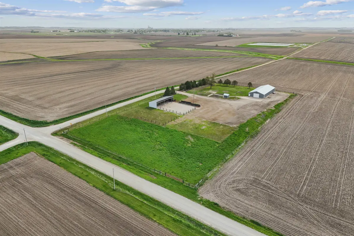 3206 200th Street, Dysart, IA 52224 - Image #1