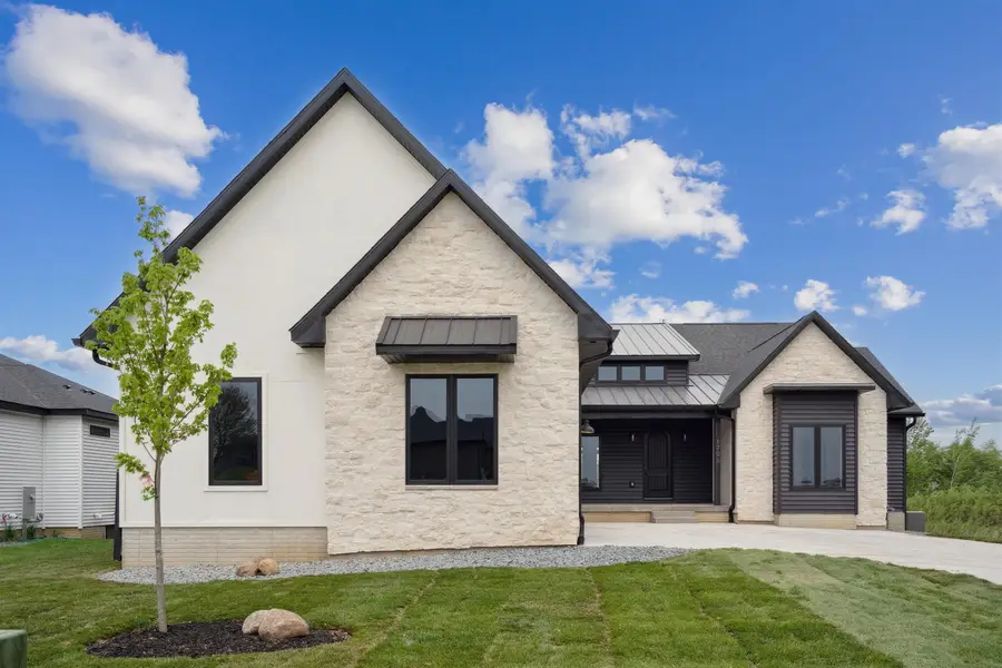 1708 Yale Parkway, Cedar Falls, IA 50613 - Image #2