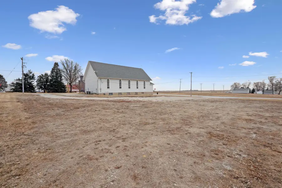 101 Clark Street, Dysart, IA 52224 - Image #2