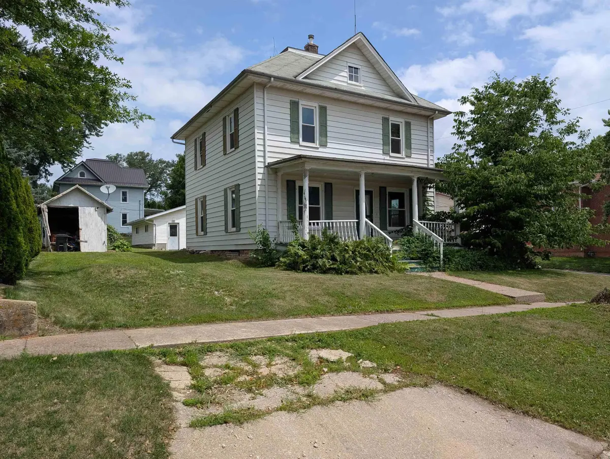 400 W Center Street, Monona, IA 52159 - Image #1