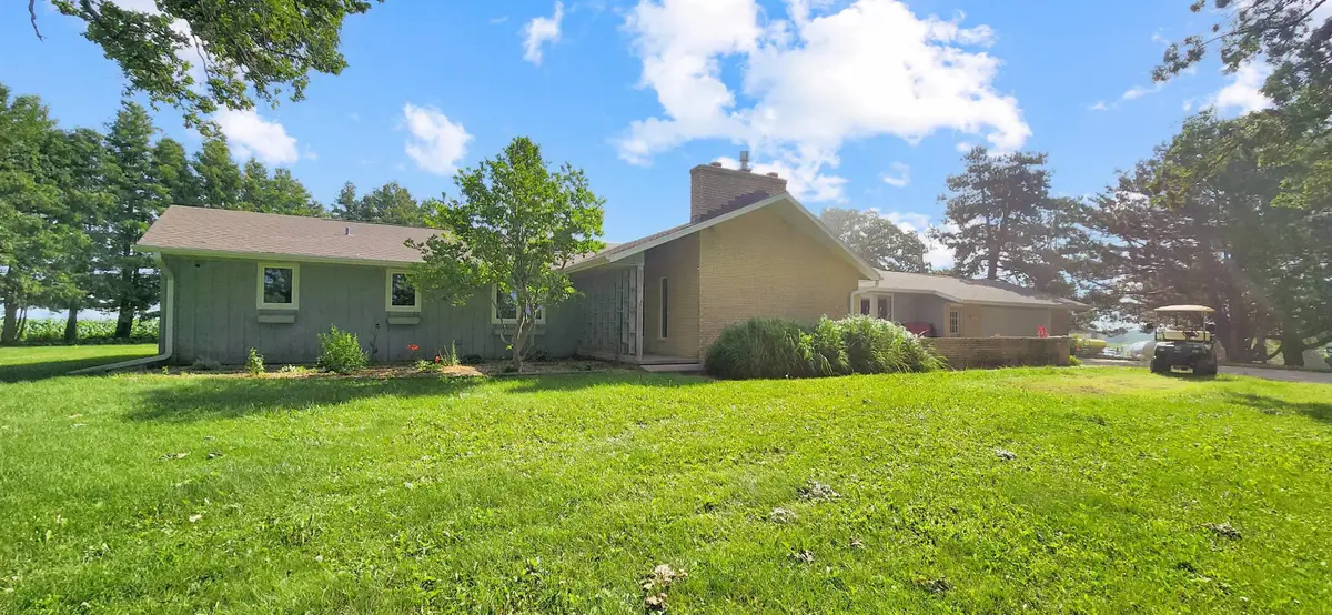 27083 305th Street, Parkersburg, IA 50665 - Image #1