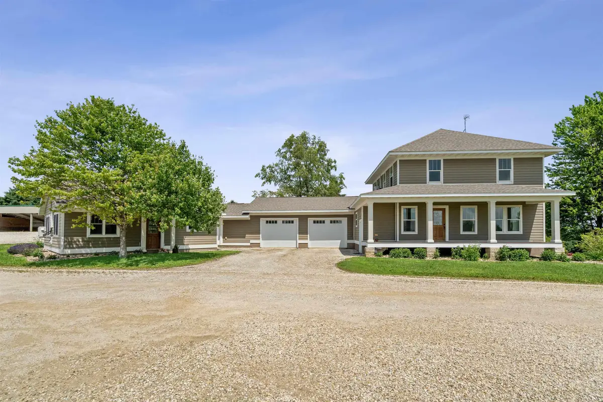 16267 Yankee Avenue, Cresco, IA 52136 - Image #1