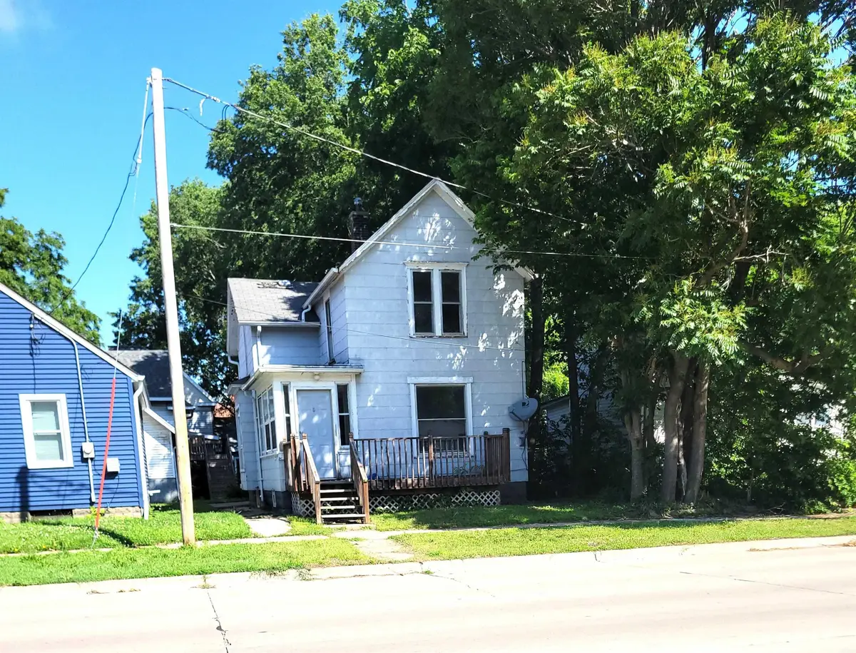 626 W 6th Street, Waterloo, IA 50702 - Image #1