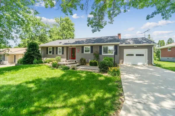 1213 Elm Street, Oelwein, IA 50662