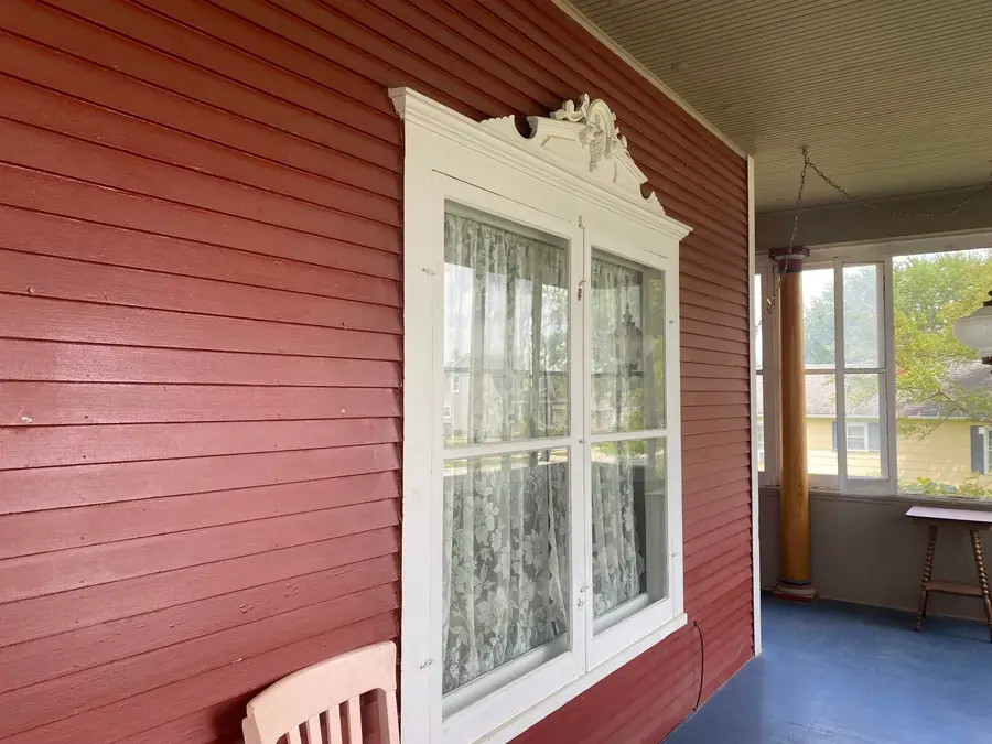 808 Franklin Street, Elgin, IA 52141 - Image #2